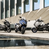 A Yamaha megerősíti a TMAX és az YZF-R6 modellek árát és elérhetőségét