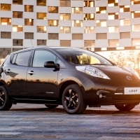 A Nissan LEAF Black Edition 11 millió forintos listaáron rendelhető