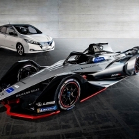 A Nissan megmutatta az új festésű Formula E versenyautóját
