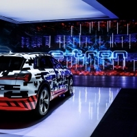 A nyugalom szigete – A nagyszínpadon az Audi e tron prototípus