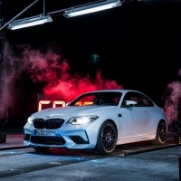 Kirobbanóan nagyot szól a BMW M2 Competition kettős rekordja