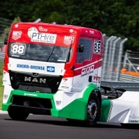 A NIT és az OXXO Hungary Truck Racing Team hosszú távú együttműködést írt alá