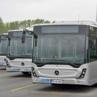 Mercedes autóbuszokat adott át az Inter Traction Electrics Kft. a VOLÁN-nak Debrecenben