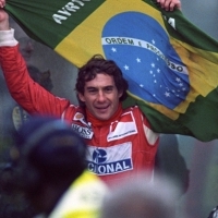 Ayrton Senna egy máig velünk élő legenda