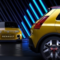 Világpremierrel jelentkezik a Renault a Müncheni Autószalonon