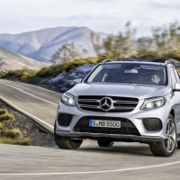 Jönnek a Mercedes luxus pick-up modellek
