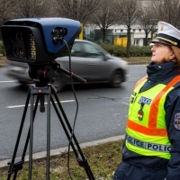 Több százezer autó sebességét mérte a rendőrség a közlekedési akcióban
