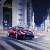 Az RC modell is megkapja a Lexus 2,0 literes, benzines turbómotorját