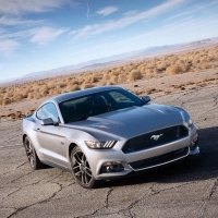 Átadták az első új Ford Mustangot