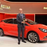 Az új Opel Astra nyerte a 2015-ös „Arany Kormánykerék” díjat