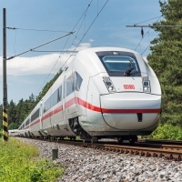 Megindul a forgalom az első, rögzített jelzőberendezések nélküli német nagysebességű vasútvonalon