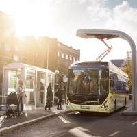 Az ABB tölti a Volvo új, kibocsátásmentes, elektromos hibrid buszait Belgiumban