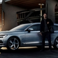 A vadonatúj Volvo V90 kampányának főszereplője Zlatan Ibrahimović, a legendás labdarúgó