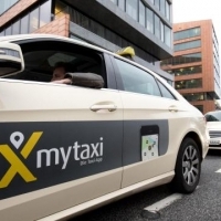 Versenyre kelnek az Uberrel az európai taxihívó szolgáltatók