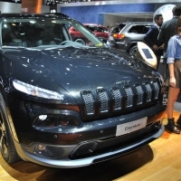 A Jeep először mutatta meg a 2017-es Jeep Grand Cherokee modellt