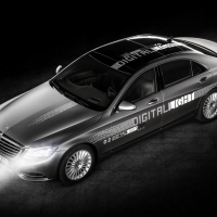 Vakításmentes, folyamatos távolsági fényszórás a Mercedestől