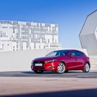 Jövőre érkezik a megújult Mazda3