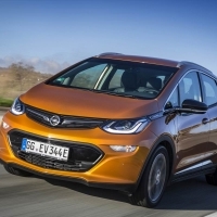 Opel Ampera-e: elektromos mobilitás több mint 500 kilométeres hatótávolsággal