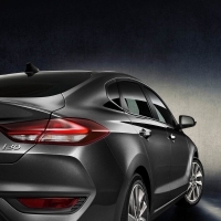 A Hyundai bemutatja i30 modellcsalád negyedik tagját: az i30 Fastback-et