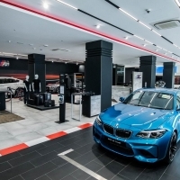 Jönnek a BMW M modellek exkluzív márkakereskedései
