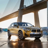 Március elején érkezik az új BMW X2