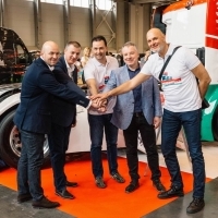 Az OXXO Hungary Truck Racing Team bemutatta 2018-as versenykamionját
