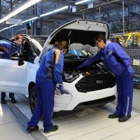 A Ford újabb modell gyártását kezdi meg a romániai Krajova üzemben