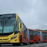 A Scania 741 gázüzemű buszt szállít Bogotá városának