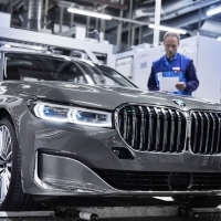 Megkezdődött az új 7-es BMW sorozatgyártása