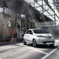 Megduplázza az elektromos autó vásárlásra vonatkozó állami támogatás összegét a Renault Magyarországon