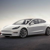 Állami támogatás járhat Kínában az ott gyártott Tesla járművekért