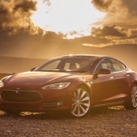 Rekordszámú autót adott át a Tesla a negyedik negyedévben