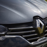 Nyereségromlással zárta az évet a Renault