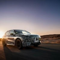 A BMW iNEXT a sorozatgyártás előtti legforróbb szakaszokon tesztel