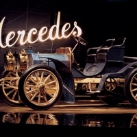 A Mercedes 120 éve
