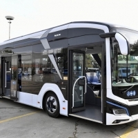 Forgalomban teszteltek egy új elektromos autóbuszt Budapesten