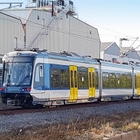 Már járja a próbaköröket a tram-train Spanyolországban