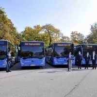 Hatvan új autóbusz áll forgalomba a budapesti és elővárosi közlekedésben