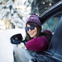 A téli gumi csak az első lépés – erre figyeljen, ha biztonságosan akar vezetni a hidegben