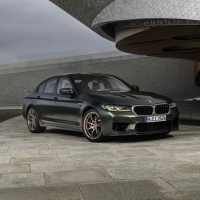 Tavasszal a BMW új modellváltozatokkal fokozza a vezetés élményét