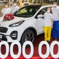 Elkészült a négymilliomodik autó Zsolnán, a Kia szlovákiai gyárában