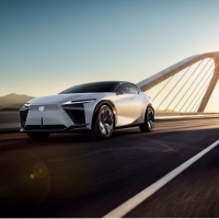 Meglepő modelleket is tartogat a Lexus 2025-ig szóló terve