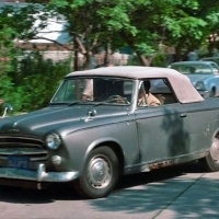50 éve van a képernyőn Columbo és az ő Peugeot 403 kabriója