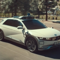 A Hyundai Motor új globális kampány keretében ismerteti az önvezető IONIQ 5 alapú robottaxi elképzelését