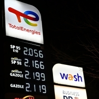 Franciaországban a TotalEnergies árkorlátozást vezet be az üzemanyag árára az év végéig