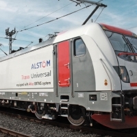 Az Alstom 50 Traxx Universal mozdonyra szóló keretszerződést írt alá, beleértve a kapcsolódó szolgáltatásokat is