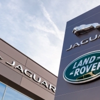 Akkumulátorgyárat épít Angliában a Jaguar Land Rover brit járműgyártó csoport indiai tulajdonosa