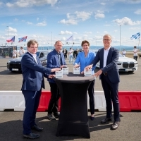 A BMW Group az automatizált járművezetés és parkolás jövőbe vezető tesztpályáját állította rendszerbe Csehországban