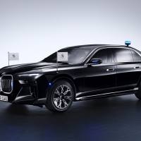 A BMW bemutatja a védelmi luxuslimuzinok új nemzedékét