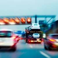 A közlekedők többségét az agresszív, szabálytalan vezetők bosszantják